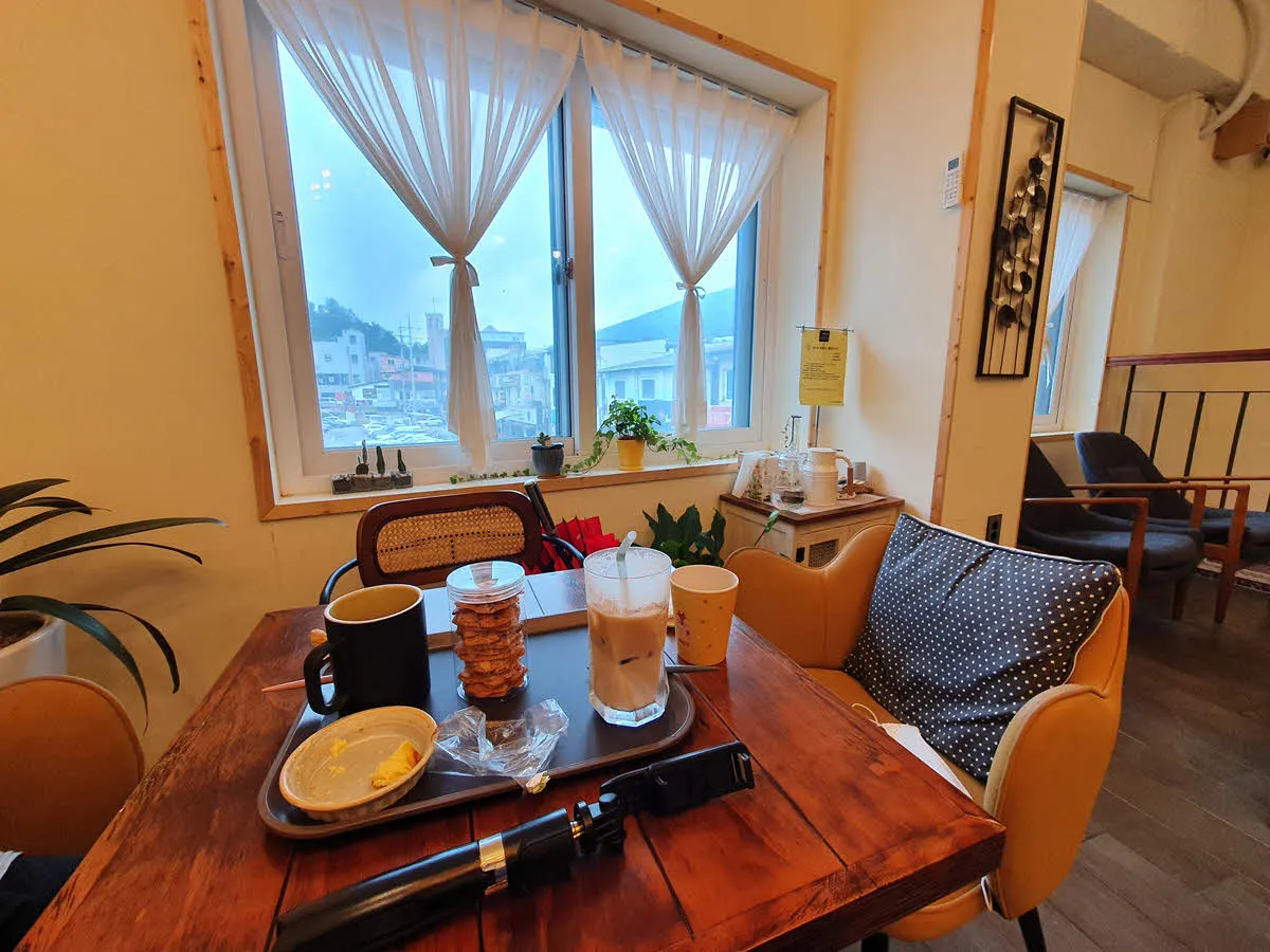 정선 카페 이야기꽃 내부