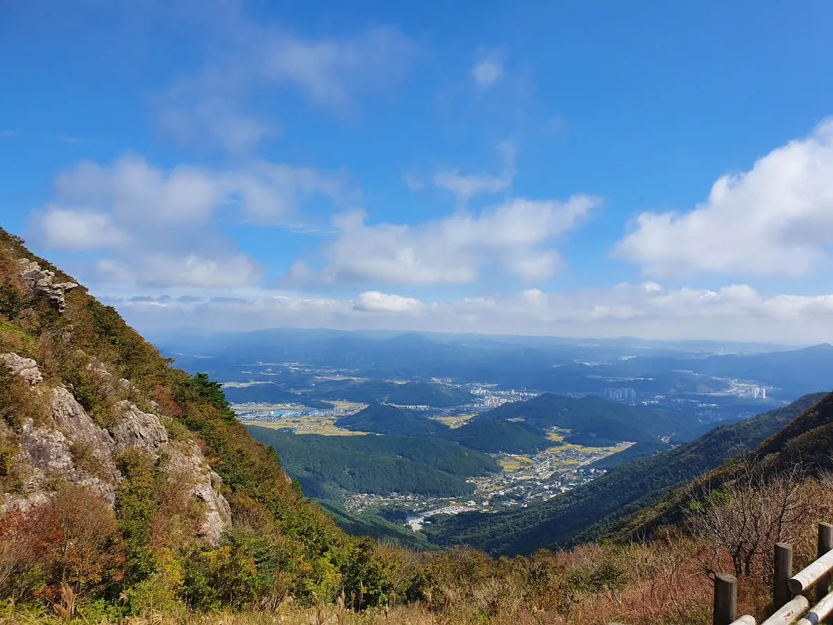 간월재에서 바라본 언양읍 방면