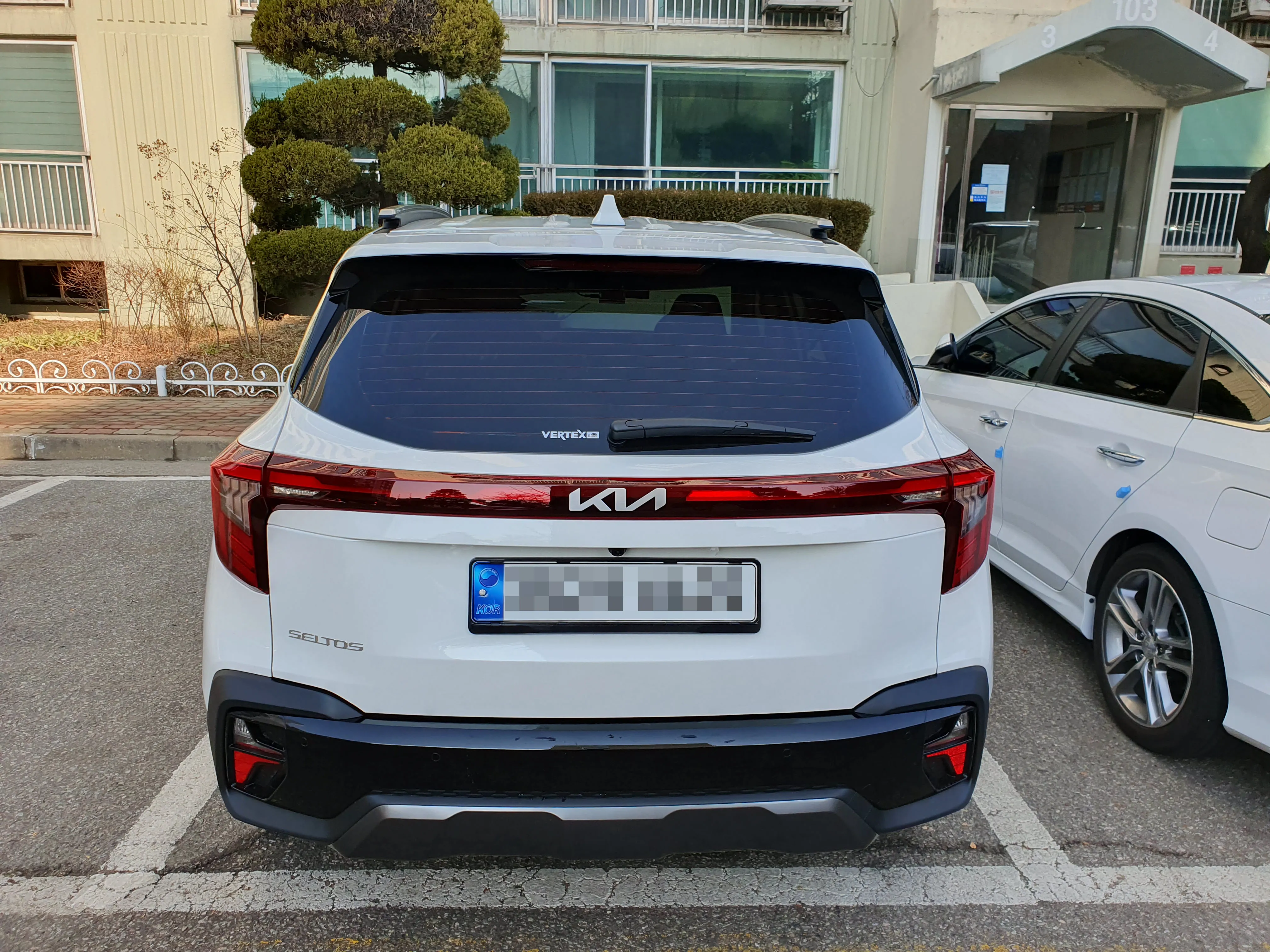  뉴 셀토스 시그니처 그래비티 후면 모습