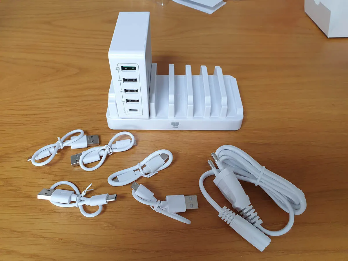 나비 고속 멀티 충전기 구성품