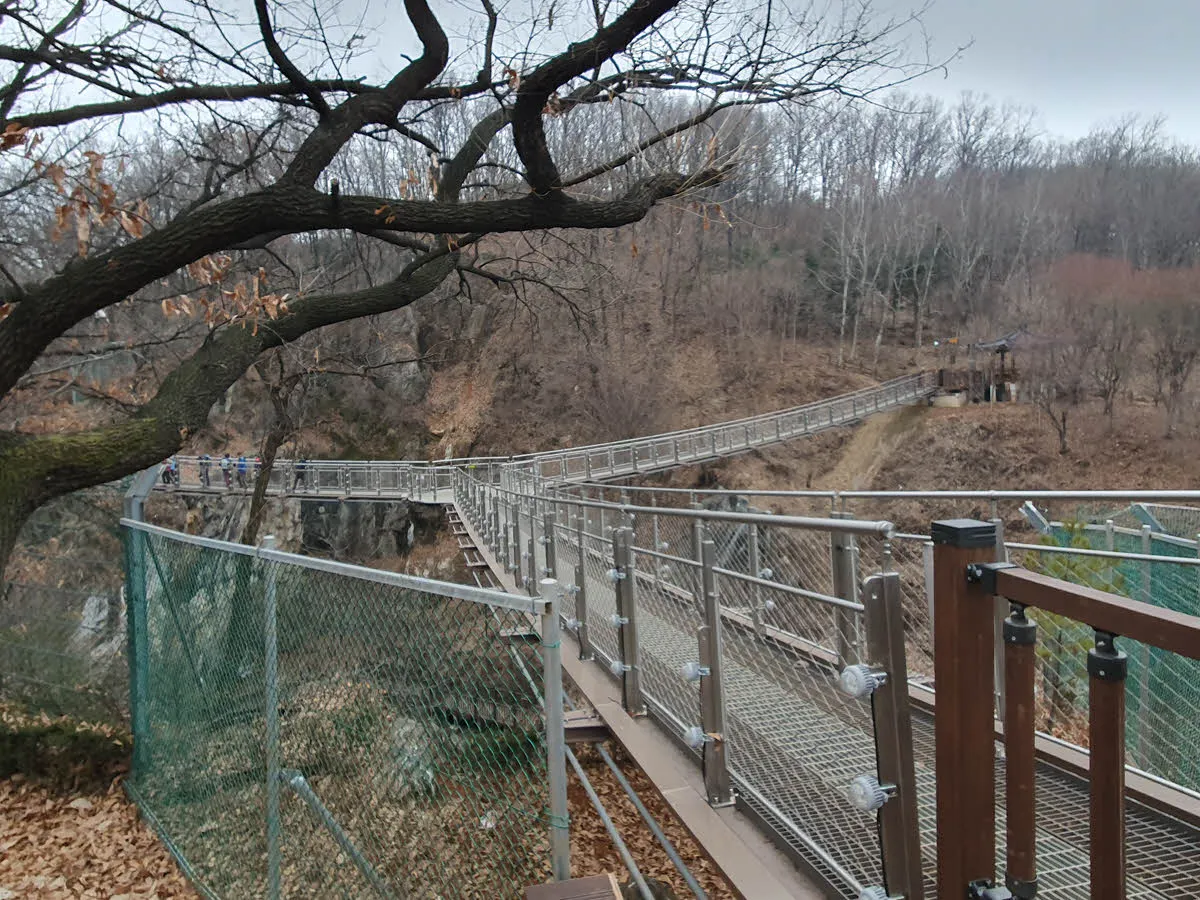 도덕산 출렁다리