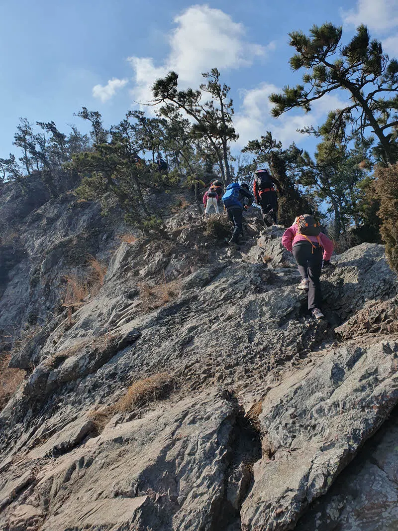 선유봉 오르는 길