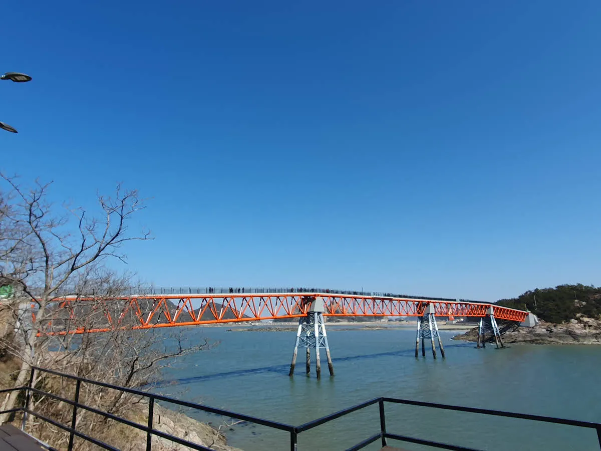 선유도와 장자도를 이어주는 보행교