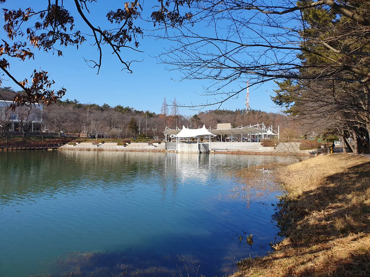 우리가 출발했던 원점 : 은파호수공원 입구 공영 주차장