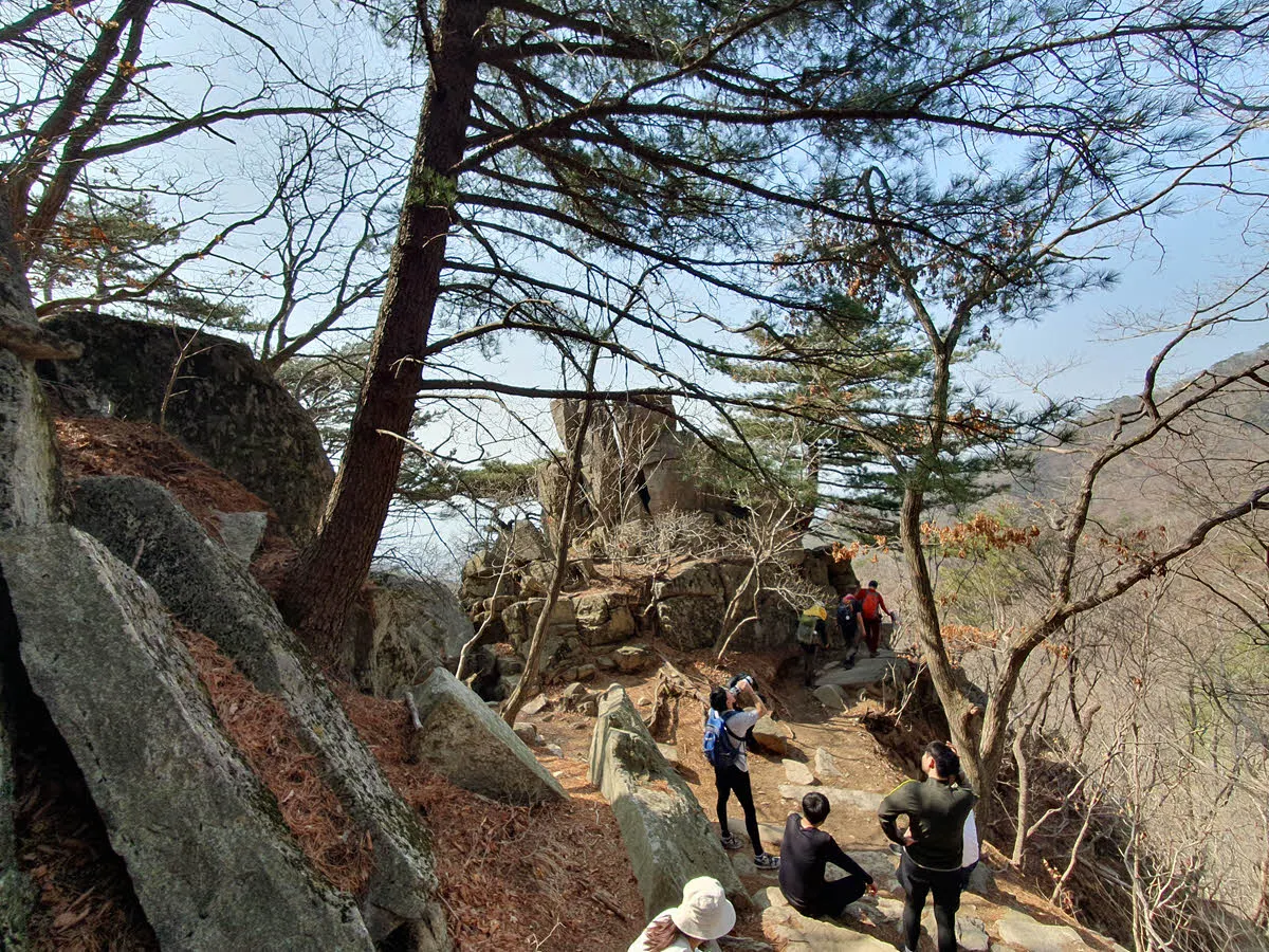 비로봉 계단 구간 중간 쉼터