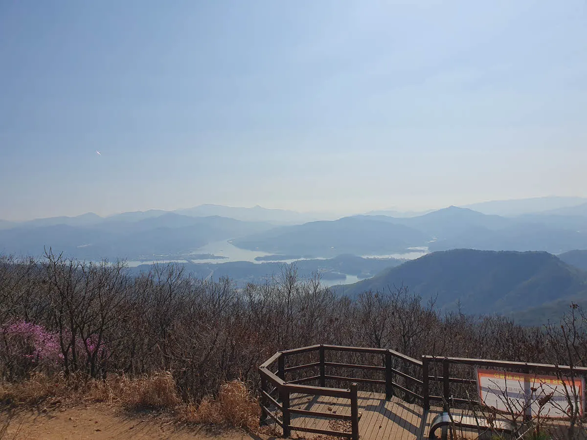 검단산 정상가기 전 전망대 (쉼터)