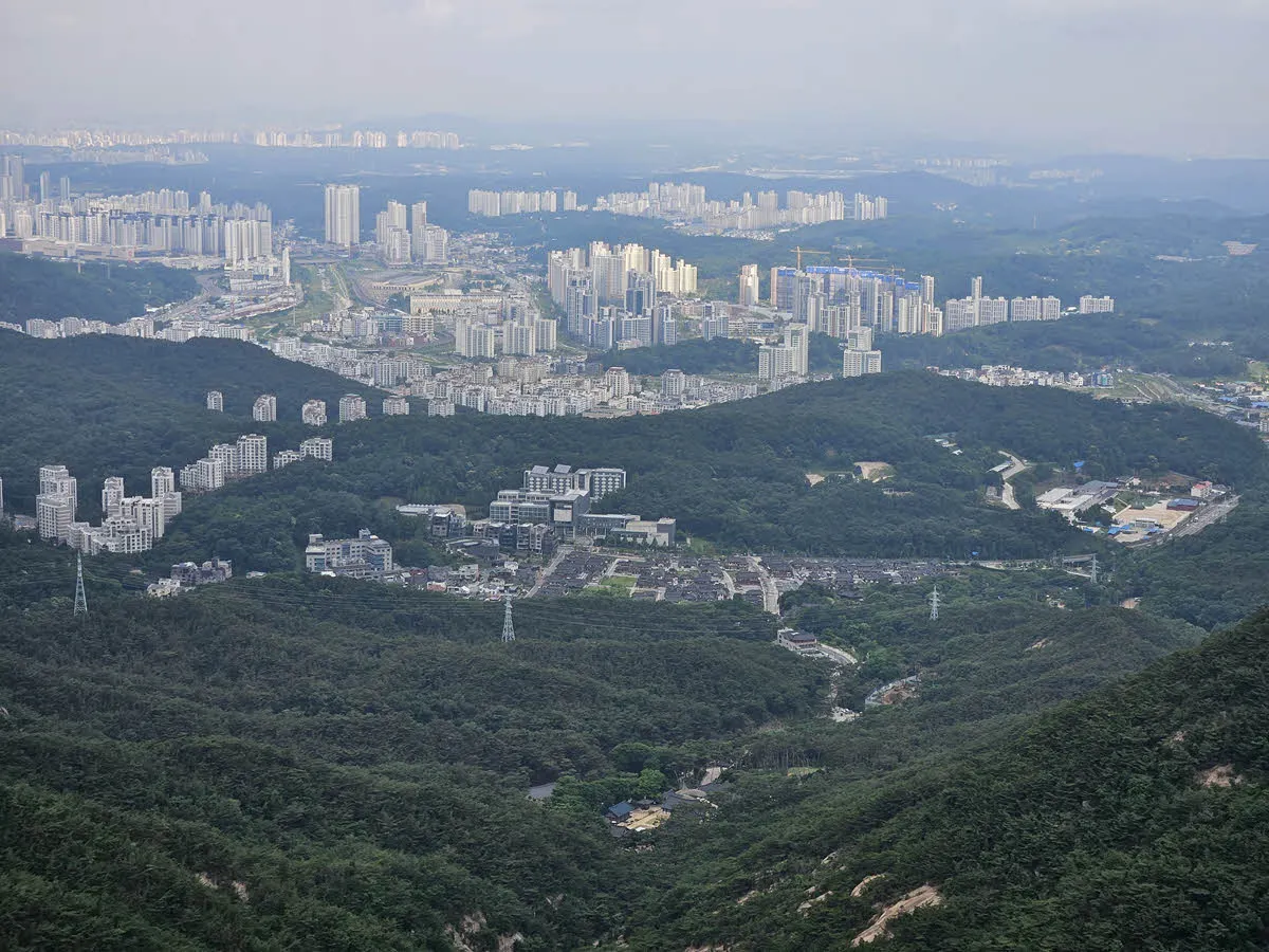 진관사와 한옥마을