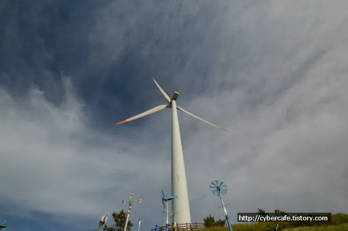 <title>영덕 풍력 발전 단지와 해맞이 공원 그리고 장사해수욕장</title>