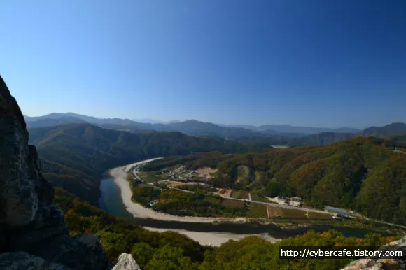 등산의 재미를 느끼게 해주는 강원도 홍천의 팔봉산 종주기