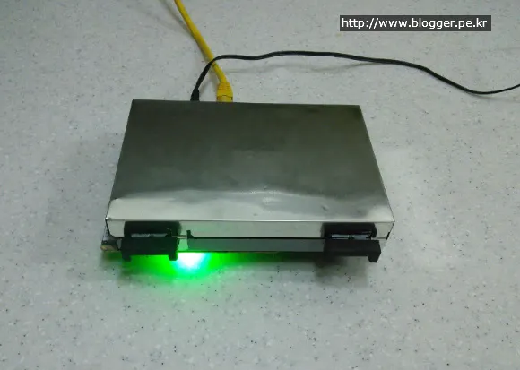 벽돌이 된 My Book Live를 VMWare를 이용해 공장 초기화 하기