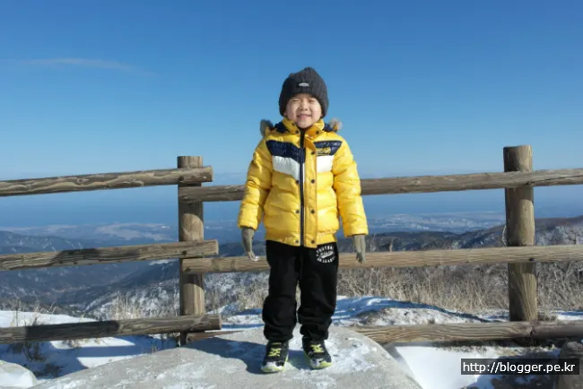 삼양목장 정상에 선 우리아들