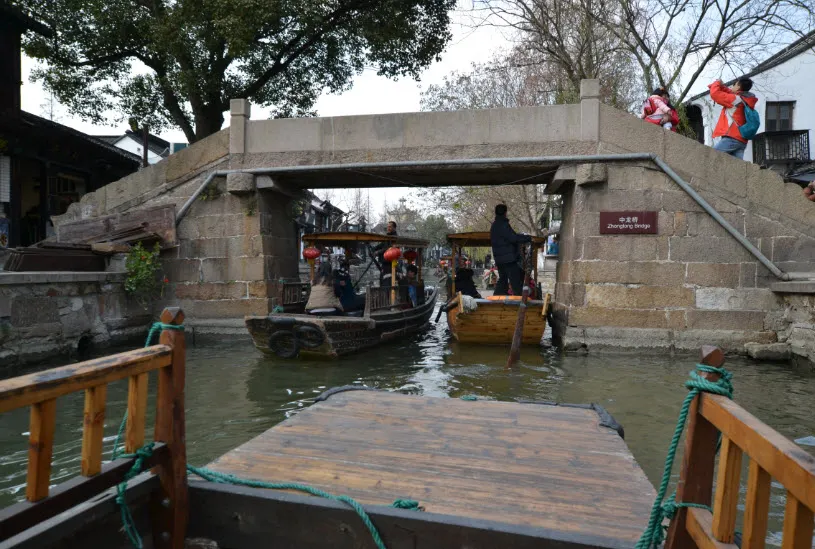 강남수향(江南水鄕)마을 중 하나인 상하이의 주가각(朱家角)