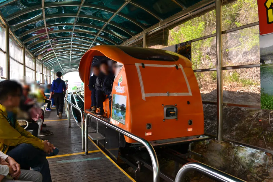 제천 비봉산의 청풍호 관광모노레일