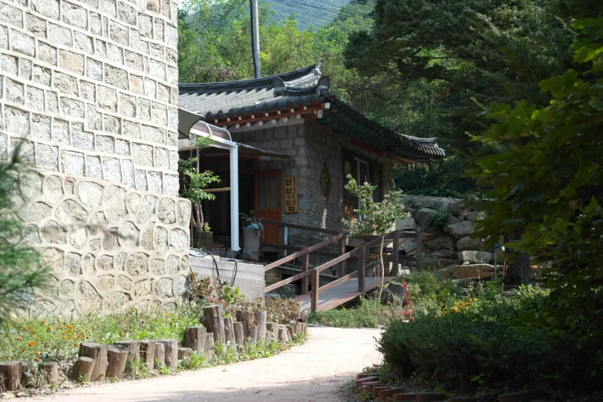 감악산 출렁다리와 범륜사 그리고 운계폭포의 비밀