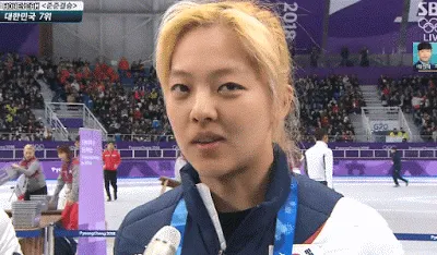 평창올림픽 분위기를 망치는 빙상연맹의 해체 청원이 빗발치고 있다.