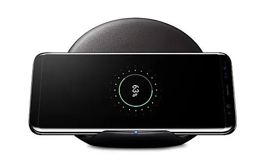 스마트폰 무선 충전기 - Speedy