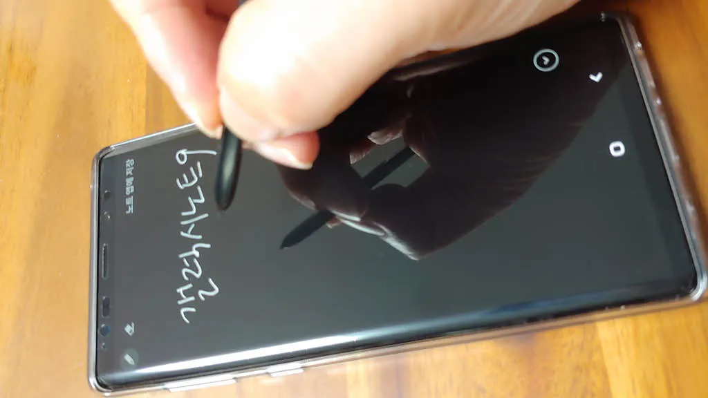 갤럭시 노트9(GalaxyNote9) 개봉기 및 S펜 설정 보기