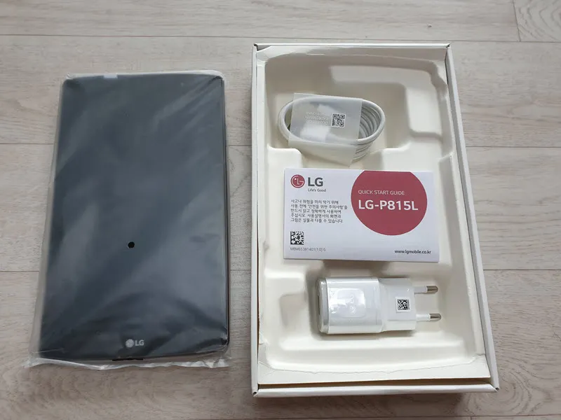 LG GPAD 2 8.3 - LTE를 지원하는 8인치 태블릿