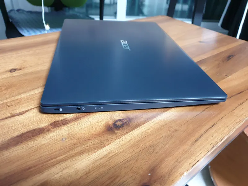 최고의 가성비 노트북 트래블메이트X5 (Acer TravelMate X5)