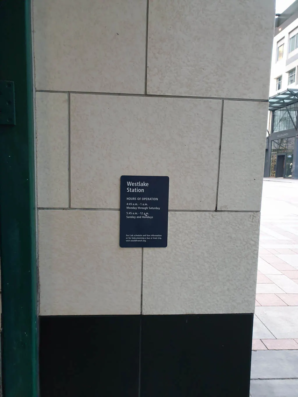 시애틀 타코마 국제공항에서 Westlake역 가는 Link Light Rail 타기