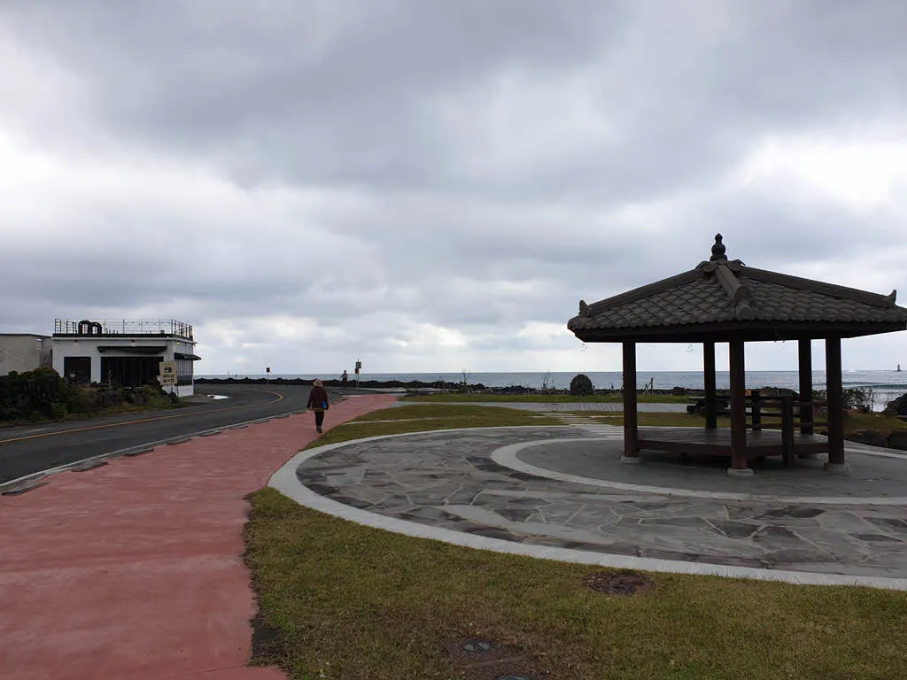 온평포구에서 시작된 제주올레길2코스 걷기