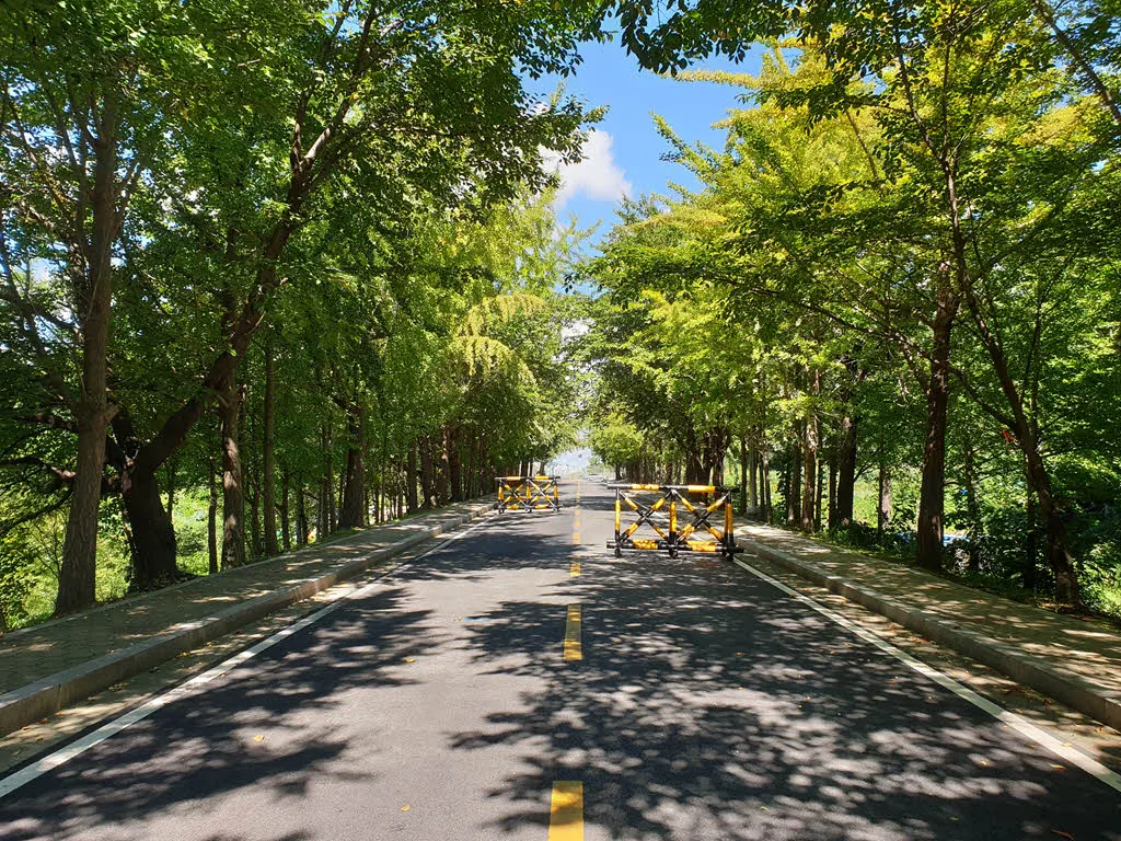 고덕산 너머에 있는 상수도 사업소 입구