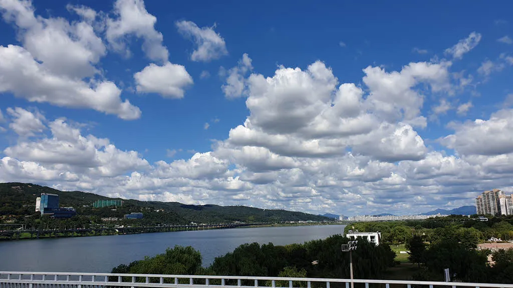 한강 상류 쪽 (구리방면)