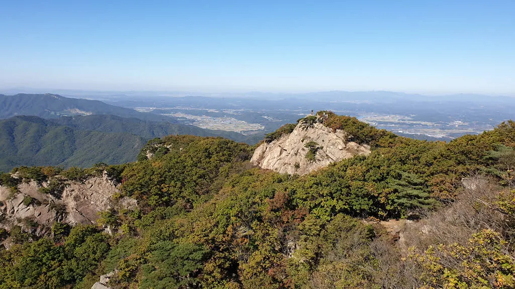 하늘전망대에서 바라본 감악산 장군봉