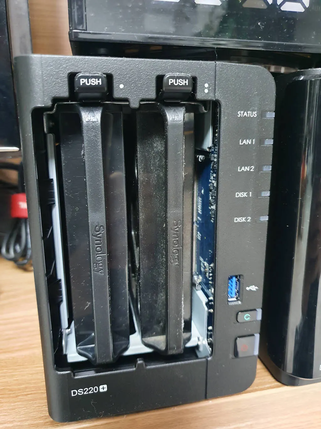 DS220+ 램 증설