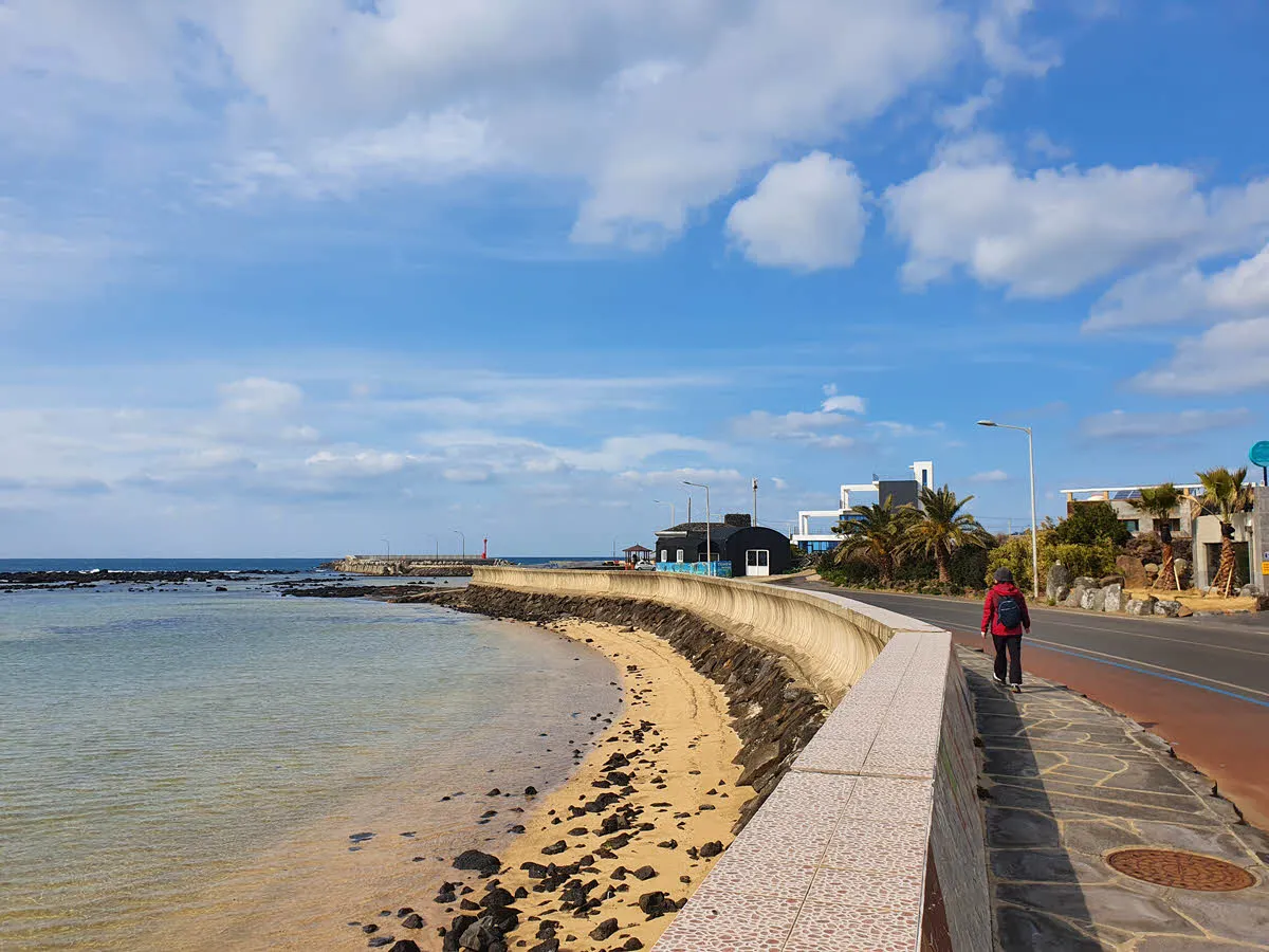 올레길 12코스 신도바당올레 구간 