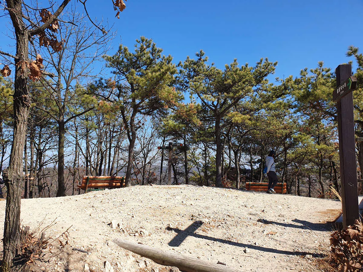 만수산 주 능선