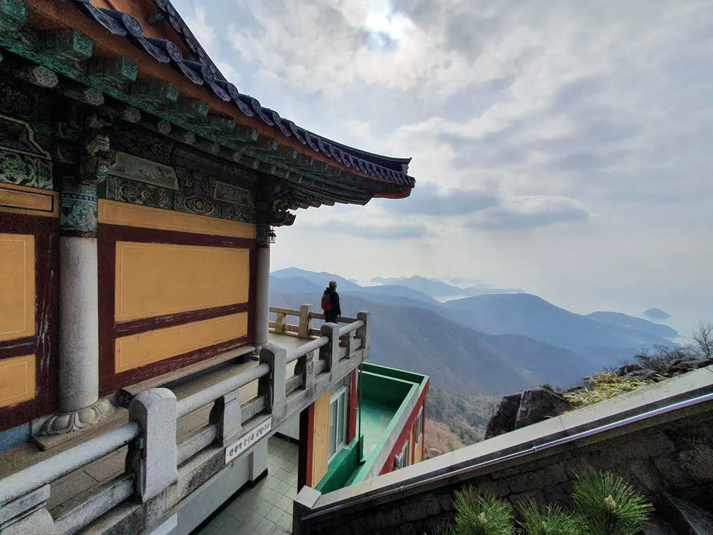 보리암에서 남해바다를 바라보다