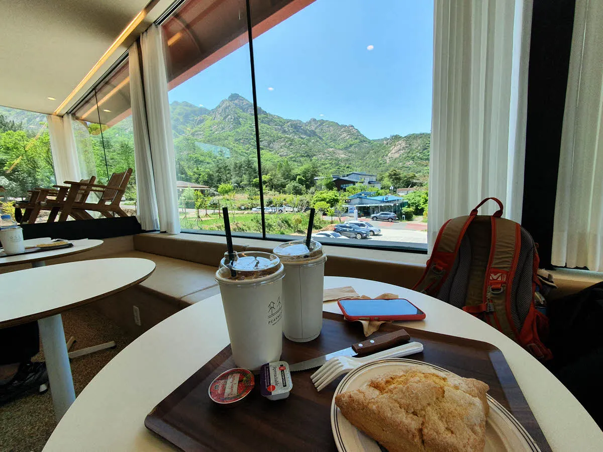 조금은 아쉬운 월출산 뷰 (피크니처)