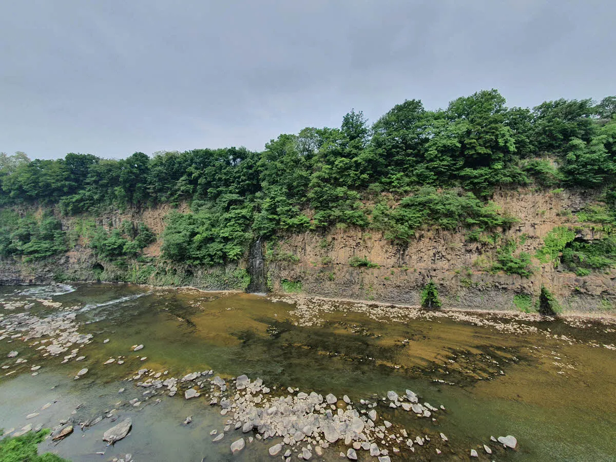 가뭄에 시달리는 한탄강