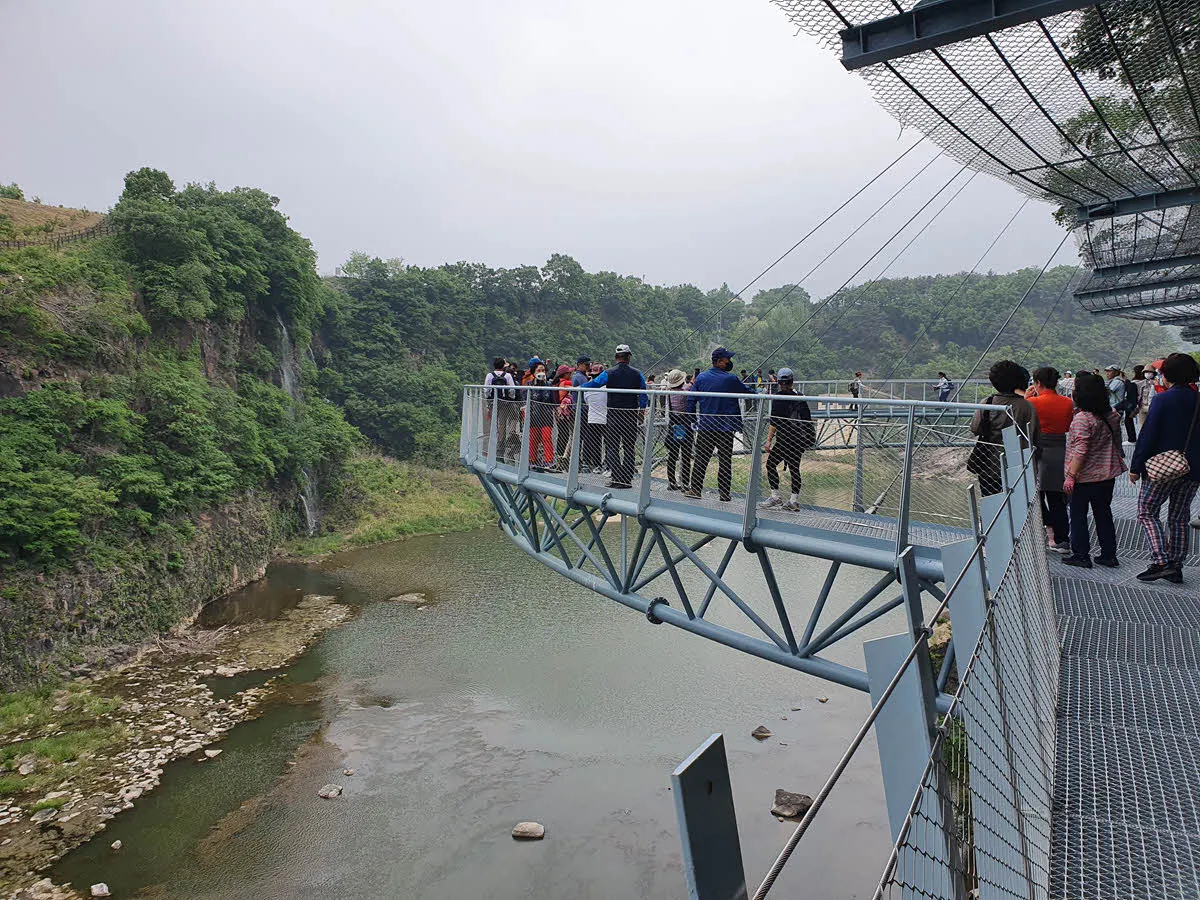 잔도길의 스카이워크