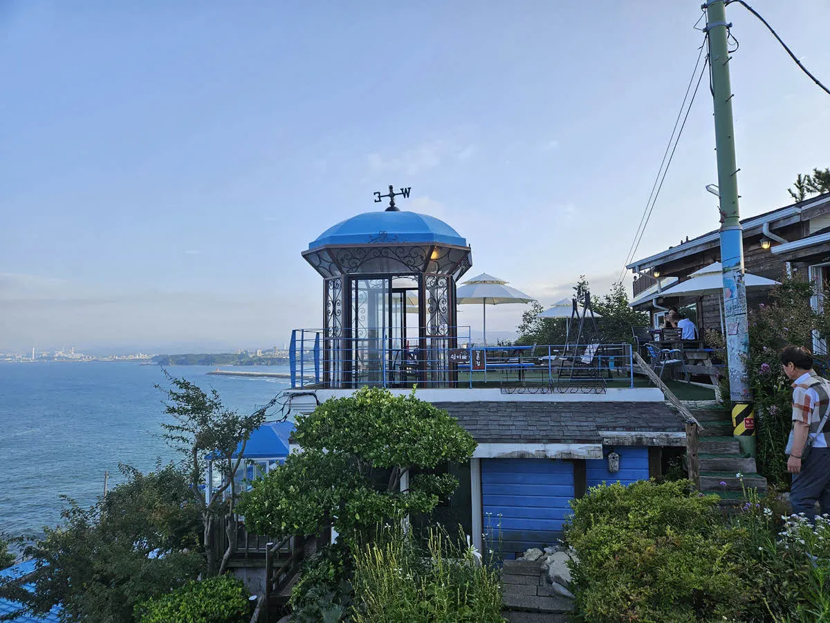 묵호등대 앞 카페