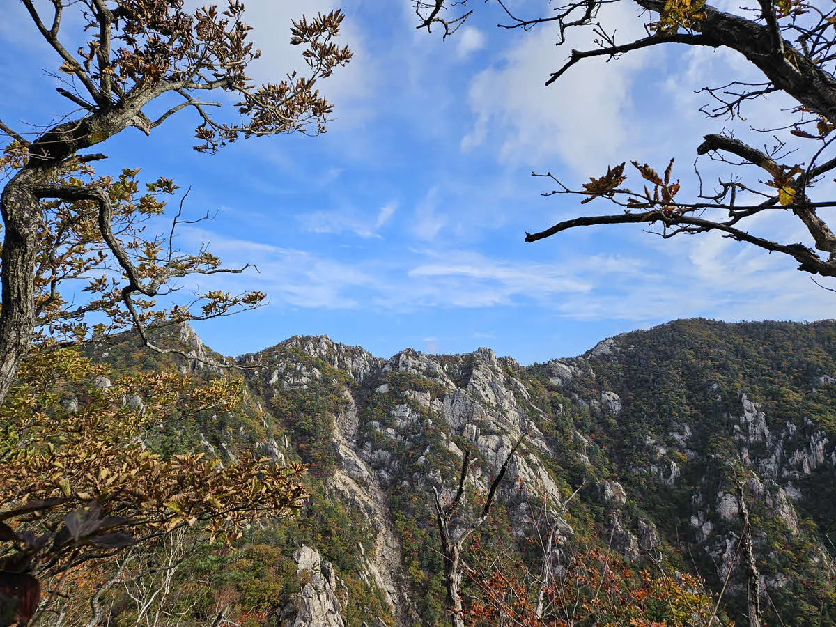 한계령에서 바라본 설악산 서북능선