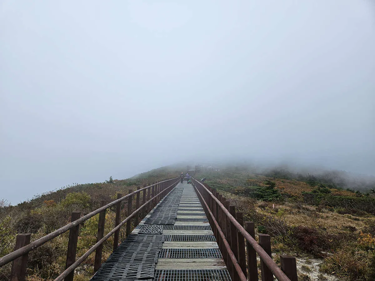 중청대피소에서 대청봉 가는 길