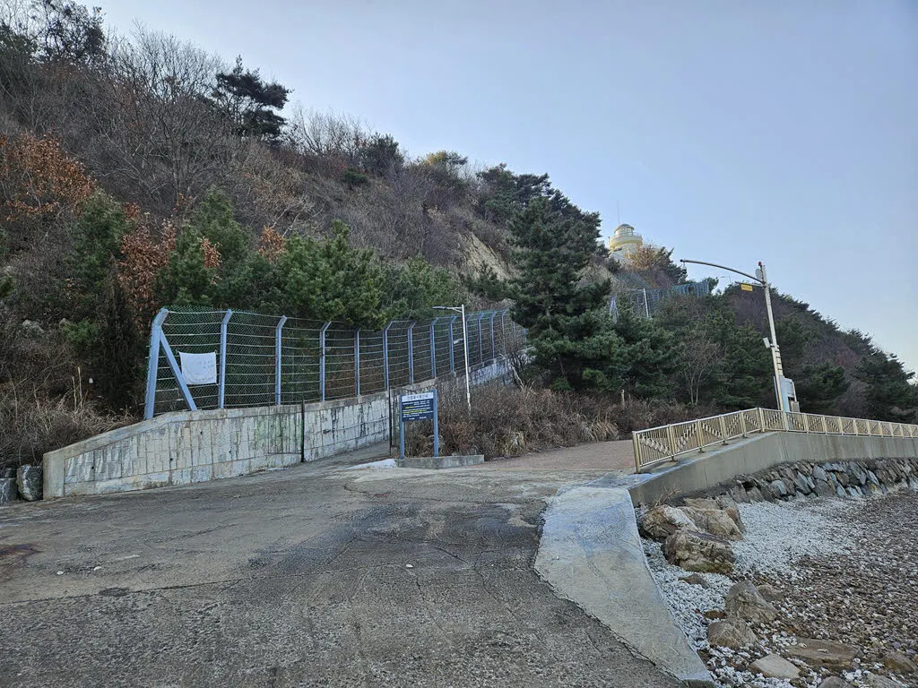 안산 탄도항 누에섬 등대전망대