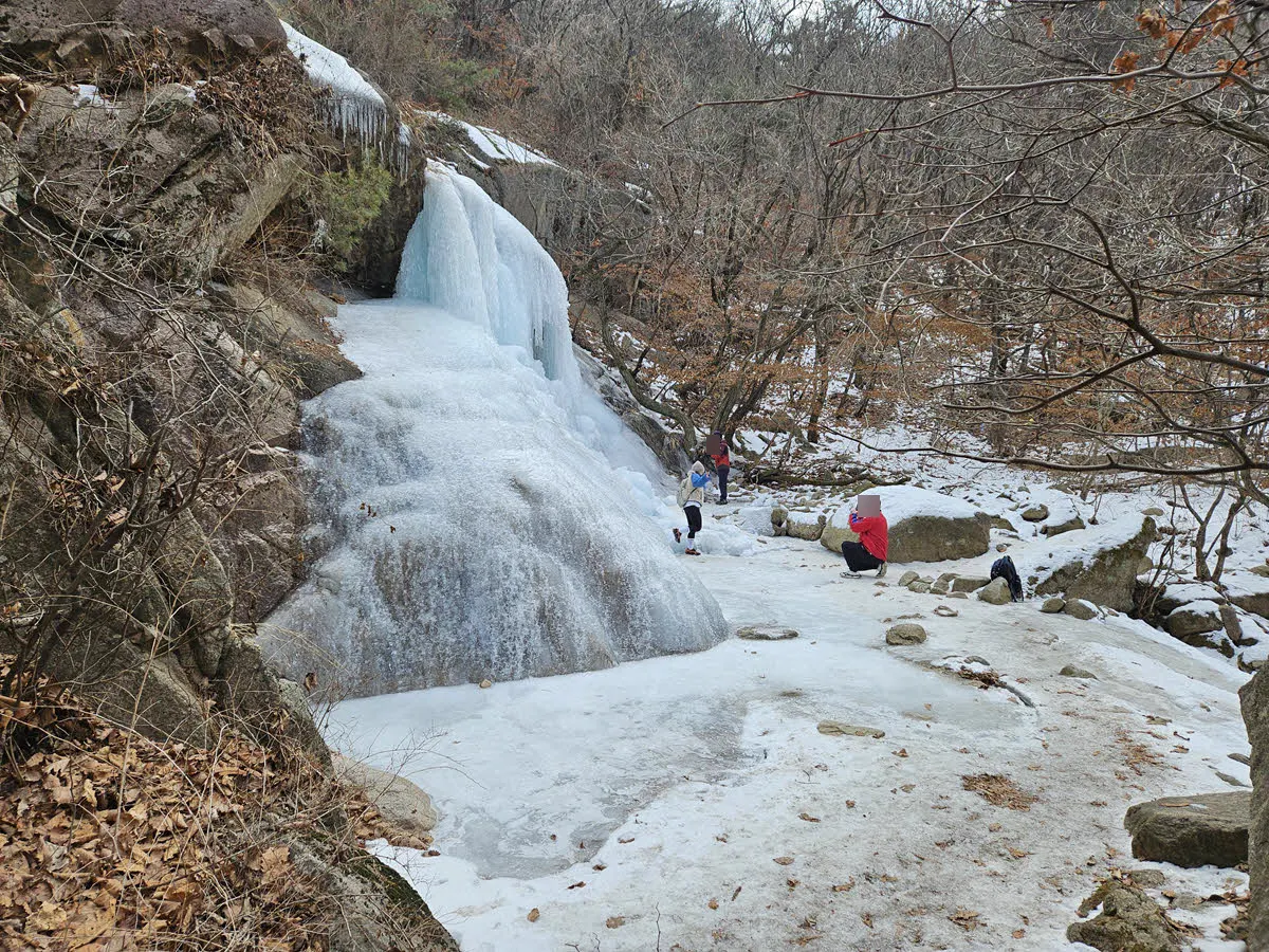 사패산 원각폭포의 겨울모습