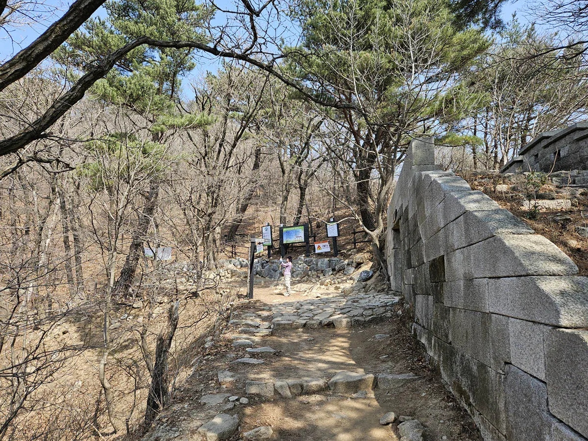 북한산성 용암문