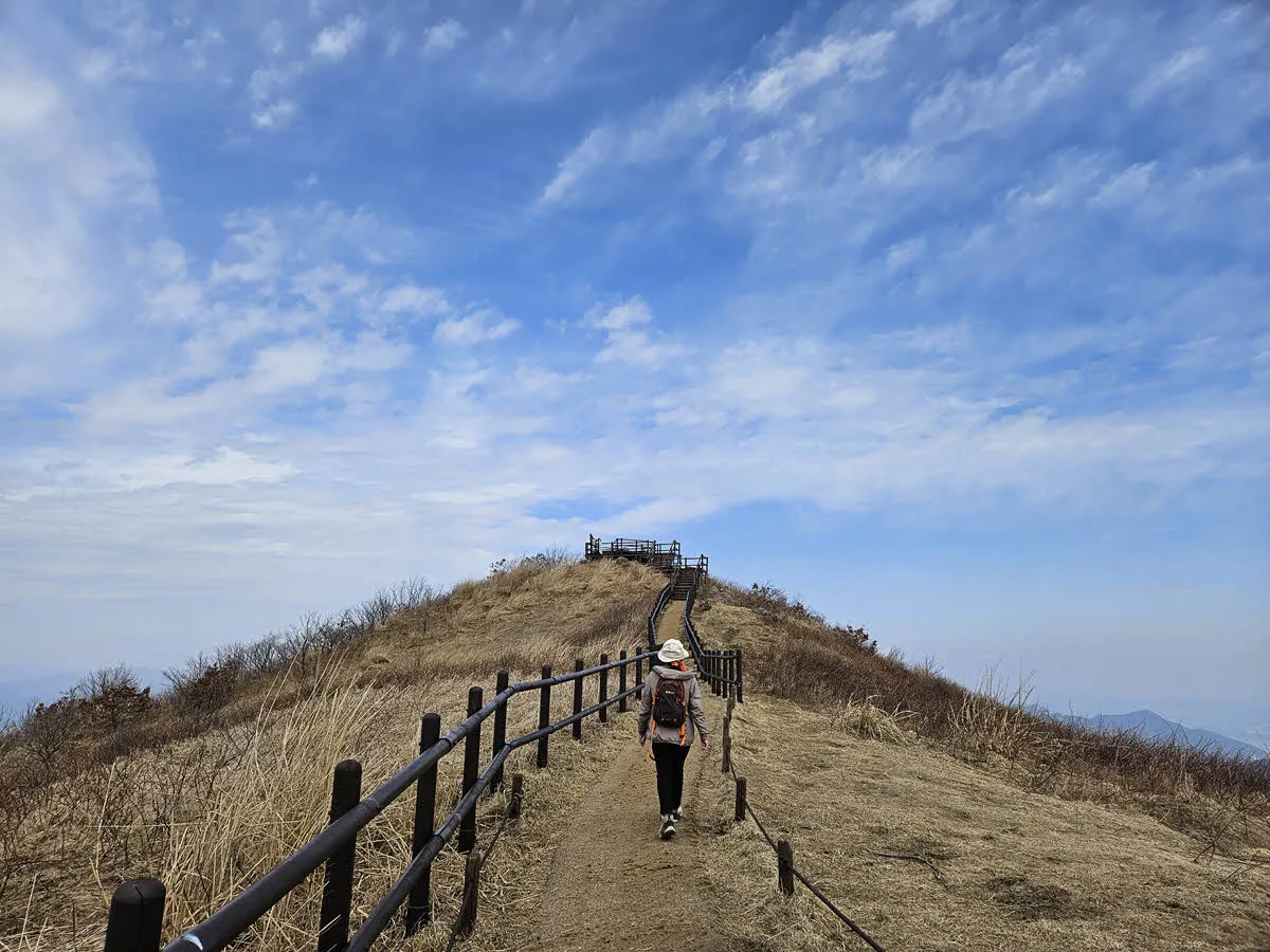 지리산 바래봉 정상