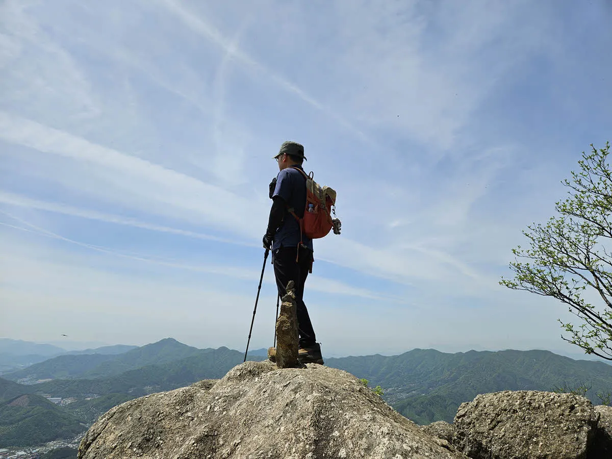 축령산 남이바위