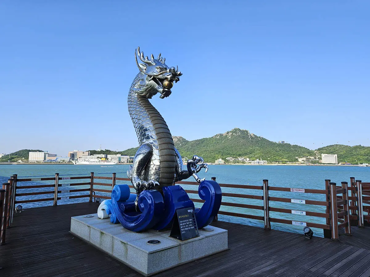 고하도 해상데크길 걷기 (용머리 해안)