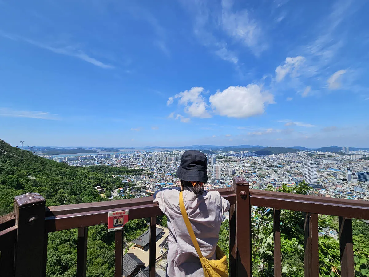 유달산 정상부 전망대에서 바라본 북항방면 전망