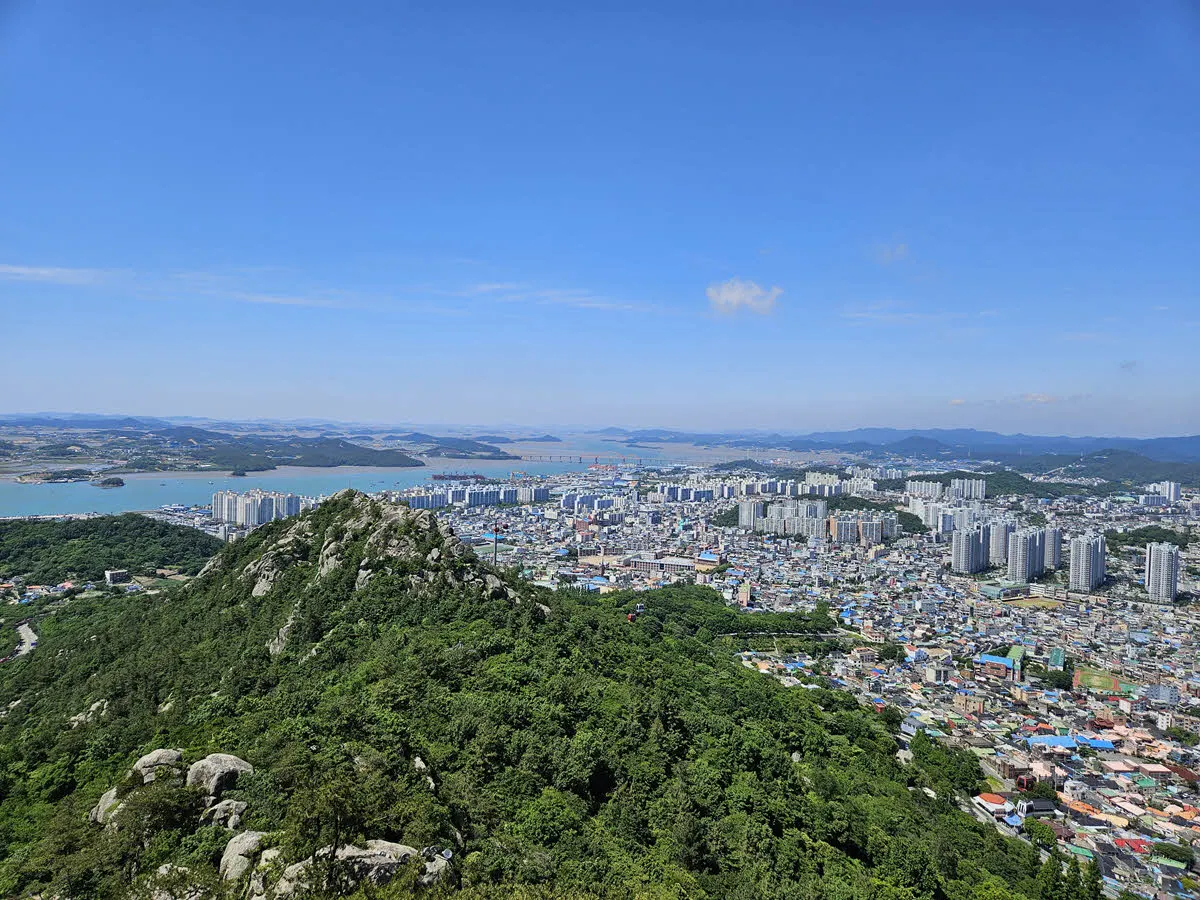 유달산 정상에서 바라본 북항, 신안방면(북서쪽)