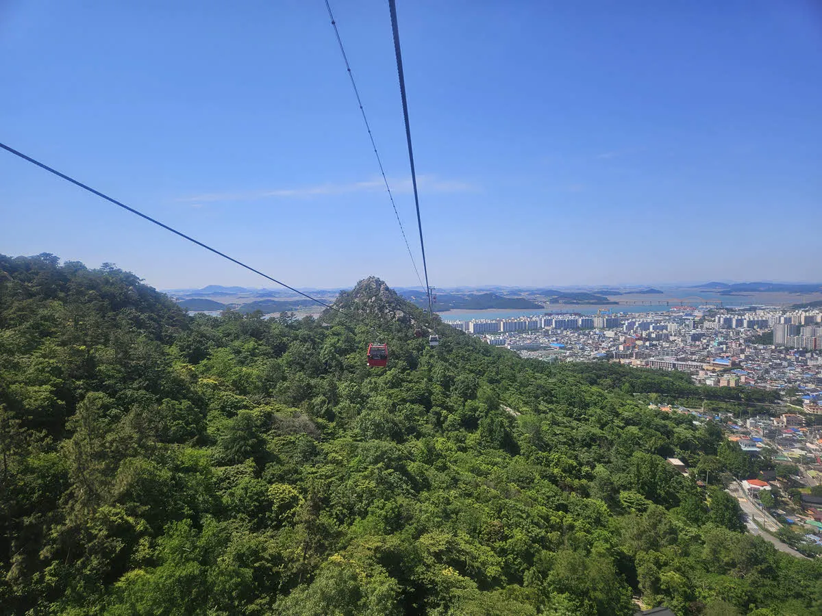 목포 해상케이블카 북항승강장으로 가는 구간