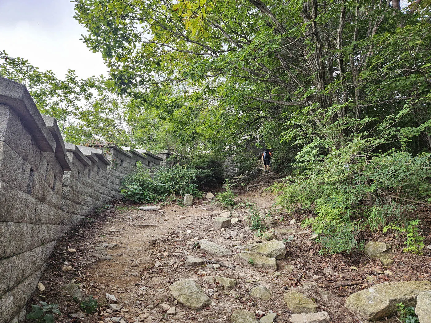 북한산성 성곽길 (대성문-대남문 구간)