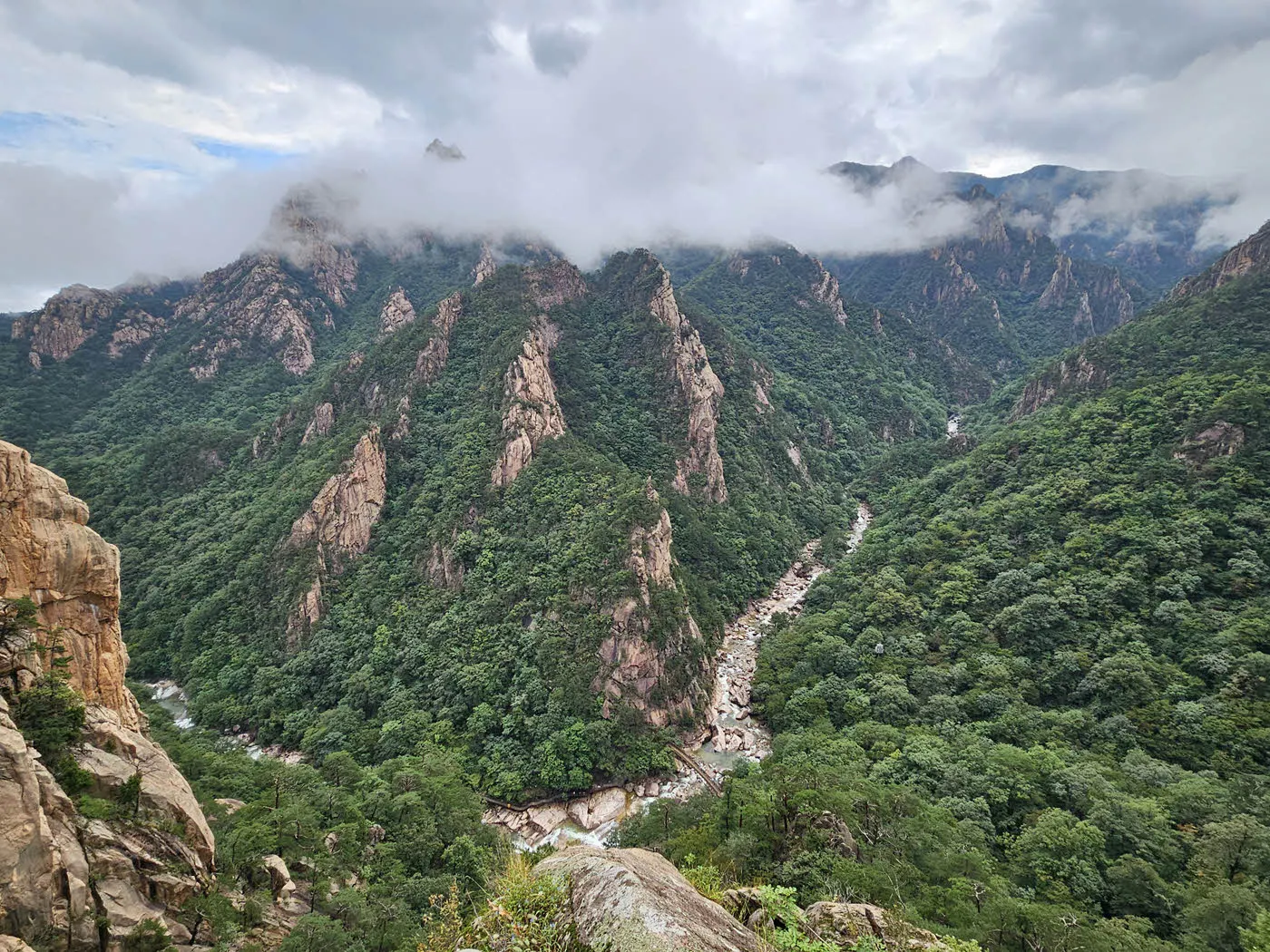 설악산 천불동 계곡