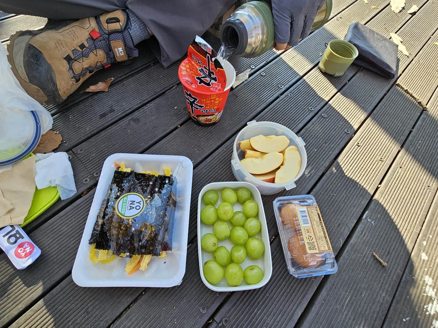 공주봉 정상에서 먹는 브런치